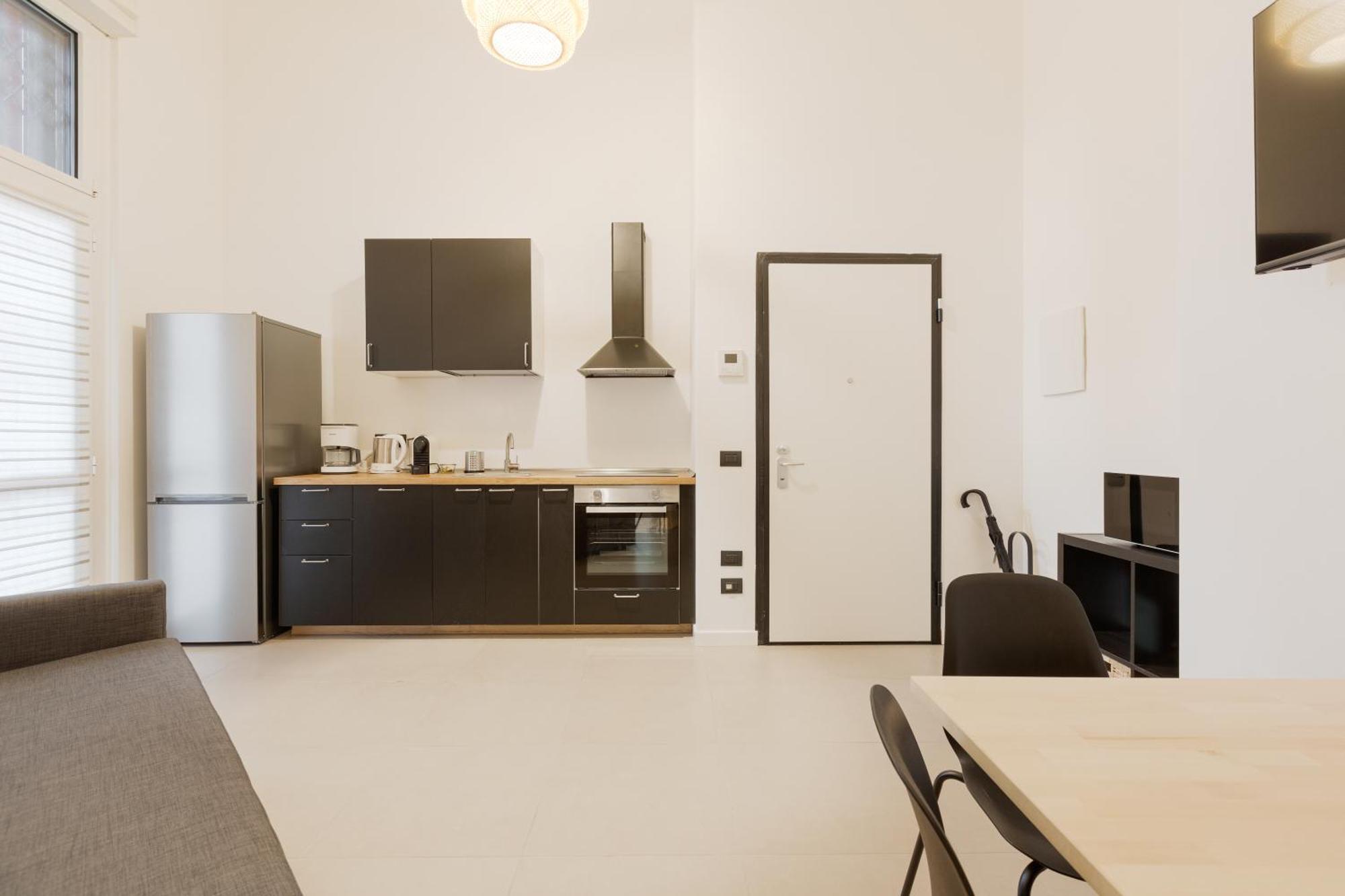 Cozy Corner With Balcony And Private Garage! Apartment มิลาน ภายนอก รูปภาพ