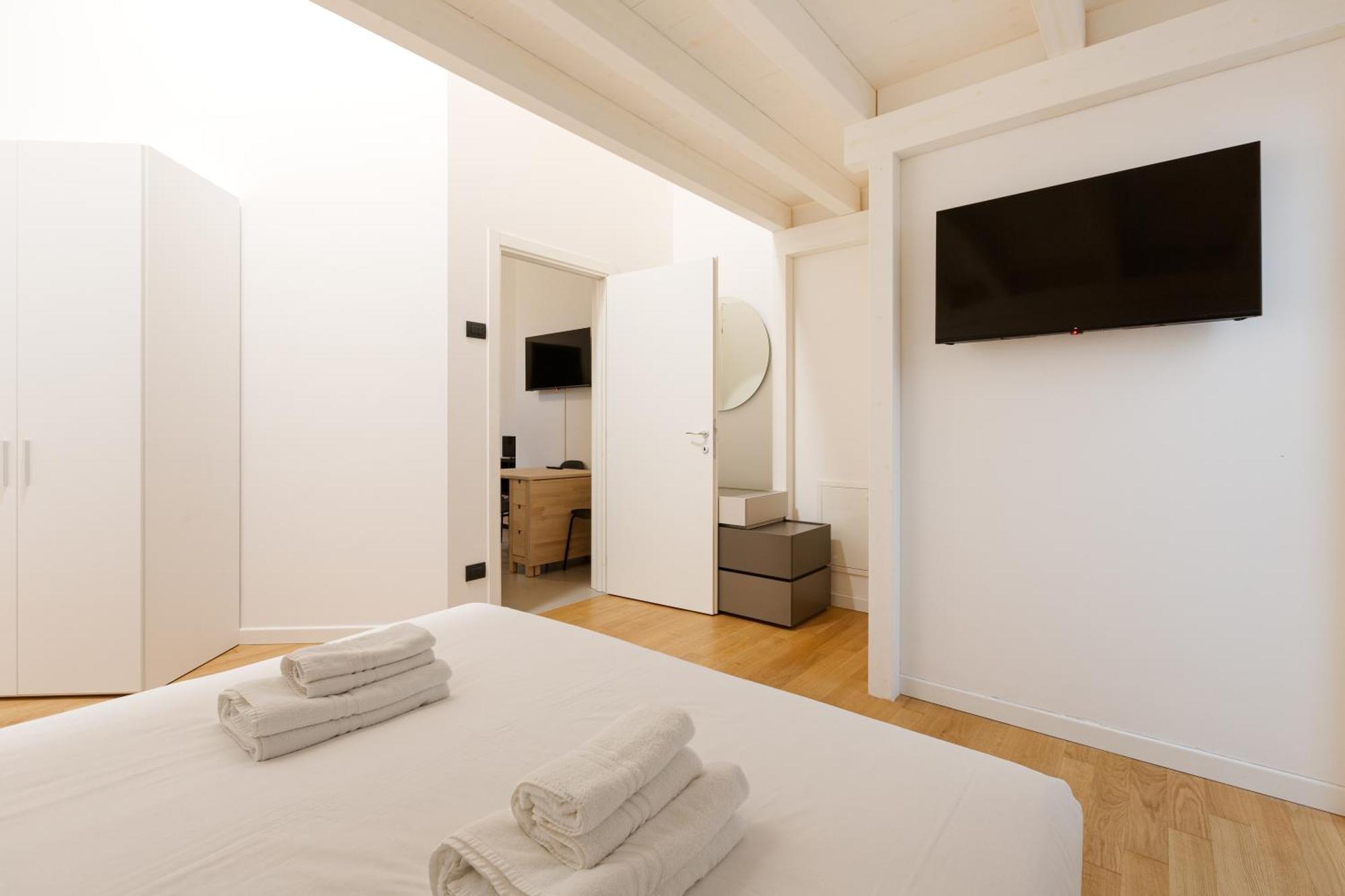 Cozy Corner With Balcony And Private Garage! Apartment มิลาน ภายนอก รูปภาพ